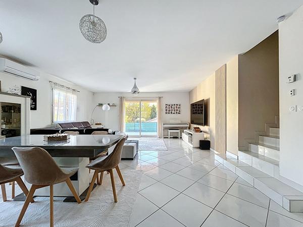 EXCLUSIVITE - MAISON DE 141 M² SUR 432 M² DE TERRAIN