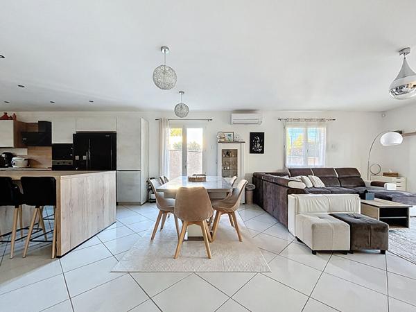 EXCLUSIVITE - MAISON DE 141 M² SUR 432 M² DE TERRAIN