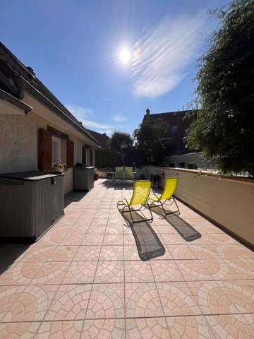 COUP DE COEUR MAISON RÉNOVÉE AVEC TERRAIN ARBORÉ À PORT-JÉRÔME-SUR-SEINE