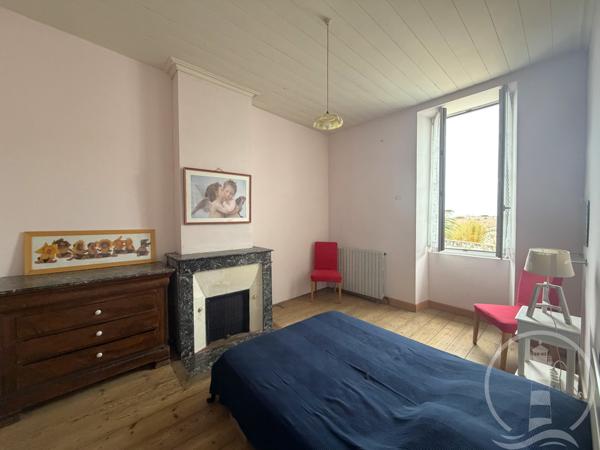 Maison de village à rénover - La Flotte