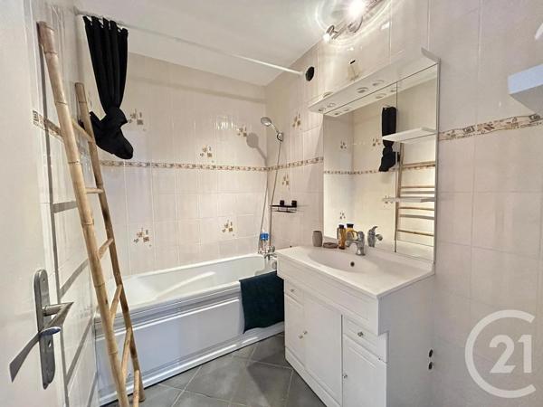 Appartement F3 à vendre  3 pièces - 64,56 m 2   BESANCON  - 25
