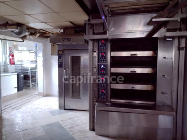 GARD (30) Nîmes (30000) proche au Sud dans villages à vendre 3 Fonds de commerce de boulangerie, pâtisserie, snacking.