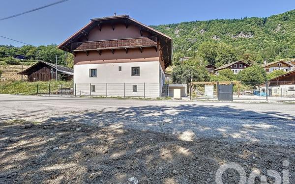 Appartement à vendre    4 pièces • 102,61 m2 Marignier