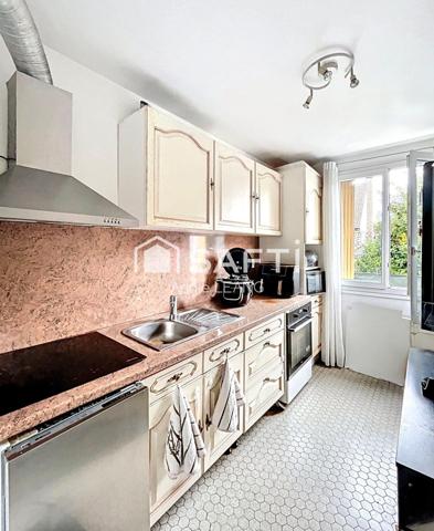 Bel appartement familial, lumineux et fonctionnel, à deux pas du métro et des commodités, dans une résidence calme