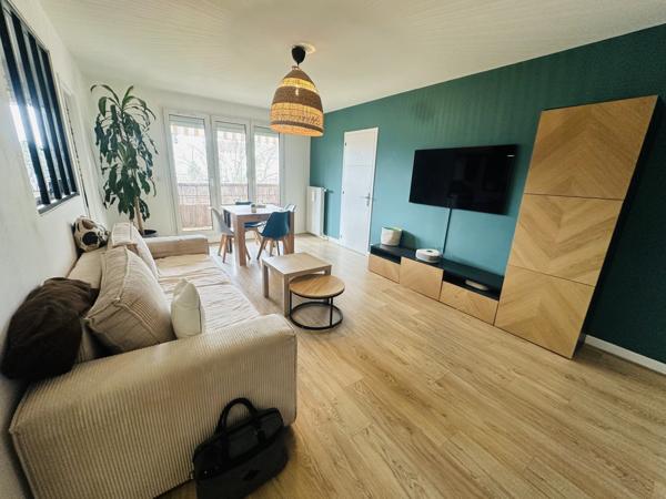 Appartement 5 pièces - 97 m² Exclusivité efficity