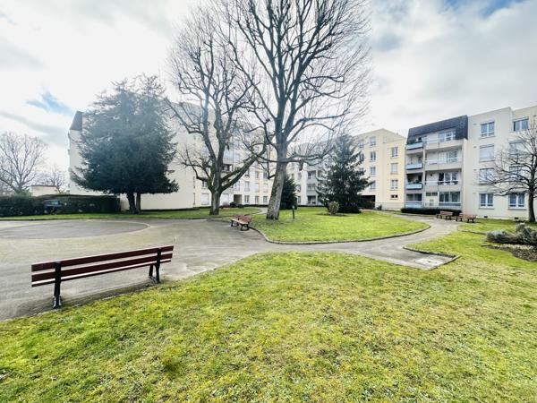 Appartement 5 pièces - 97 m² Exclusivité efficity