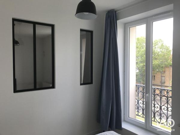 Location appartement 2 pièces 30 m² Paris 18