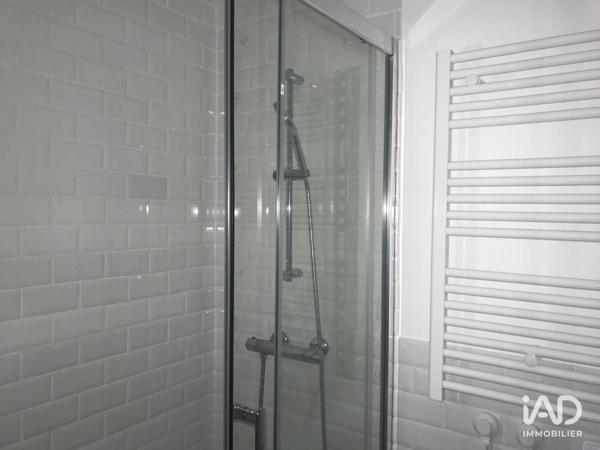 Location appartement 2 pièces 30 m² Paris 18