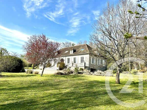 Maison à vendre  8 pièces - 296 m2 LA SOUTERRAINE - 23