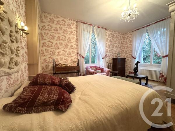 Maison à vendre  8 pièces - 296 m2 LA SOUTERRAINE - 23