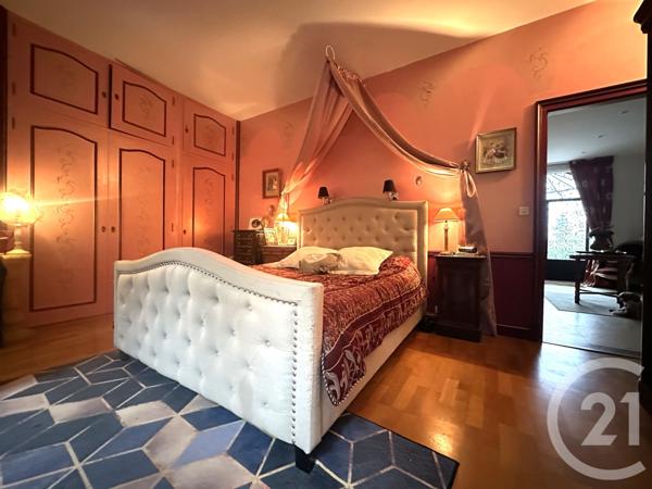 Maison à vendre  8 pièces - 296 m2 LA SOUTERRAINE - 23