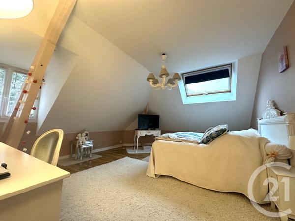 Maison à vendre  8 pièces - 296 m2 LA SOUTERRAINE - 23