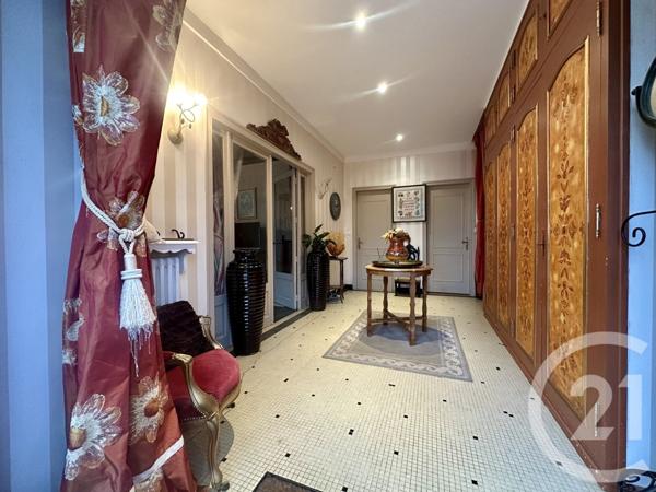Maison à vendre  8 pièces - 296 m2 LA SOUTERRAINE - 23