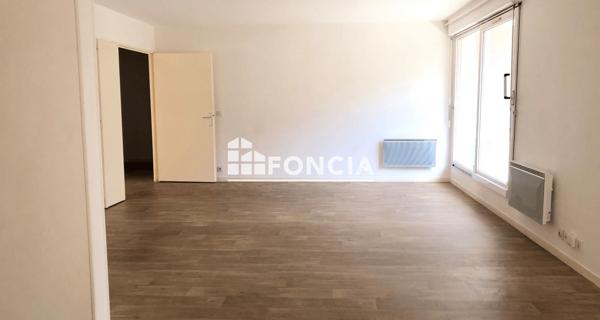 Location Appartement 5 pièces 97.61 m² - Asnières-sur-seine 92600