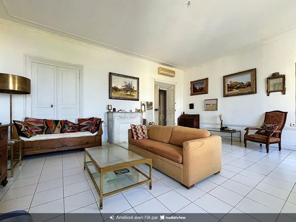 Appartement 7 pièce(s) 4 chambre(s) 135 m²
