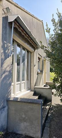 Ensemble de deux maisons à proximité de la gare de Fontainebleau-Avon. 399 000 €