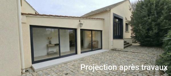 Ensemble de deux maisons à proximité de la gare de Fontainebleau-Avon. 399 000 €