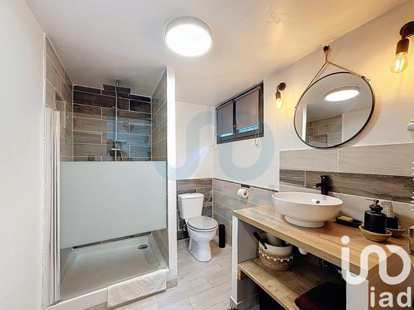 Maison à vendre 10 pièces 250 m² Eyragues