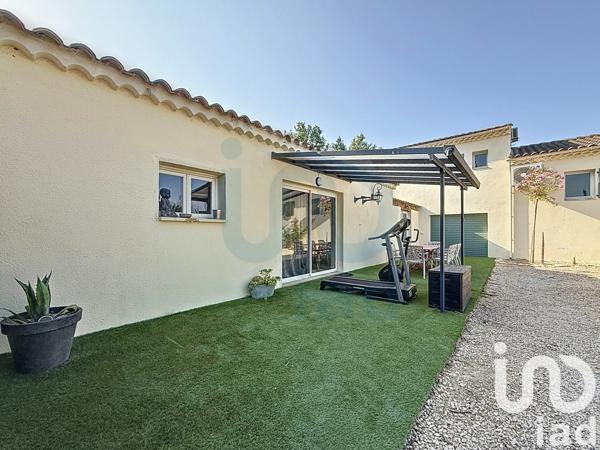 Maison à vendre 10 pièces 250 m² Eyragues