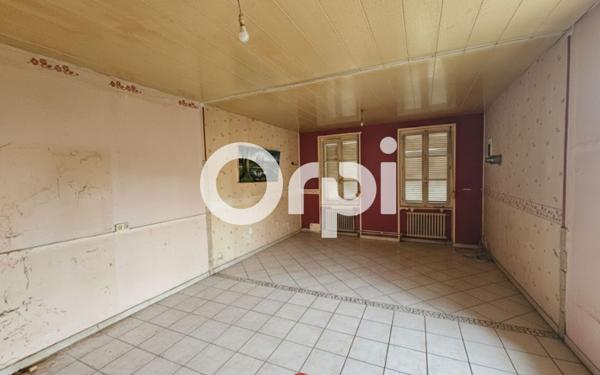 Maison à vendre    3 pièces •  Charmes