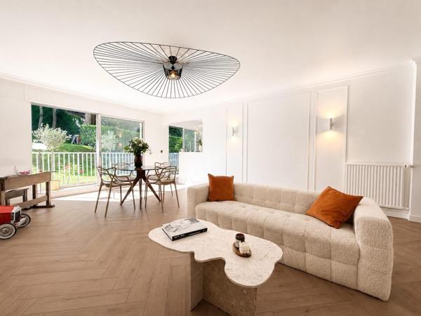 Appartement familial de 115m², rénové, 3 chambres, balcon / terrasse