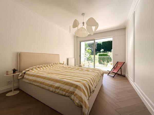 Appartement familial de 115m², rénové, 3 chambres, balcon / terrasse