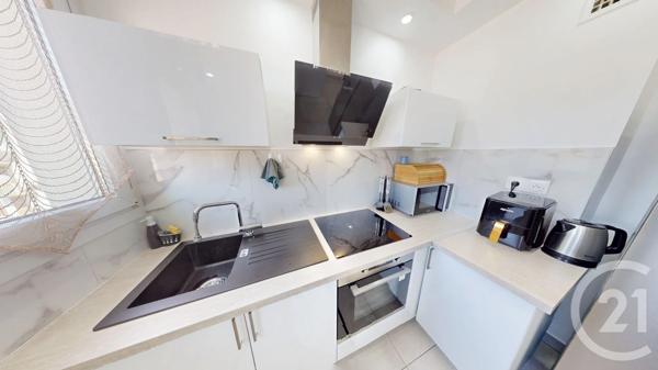Appartement F4 à vendre  4 pièces - 64,16 m 2   BESANCON  - 25