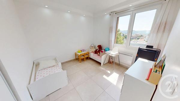 Appartement F4 à vendre  4 pièces - 64,16 m 2   BESANCON  - 25