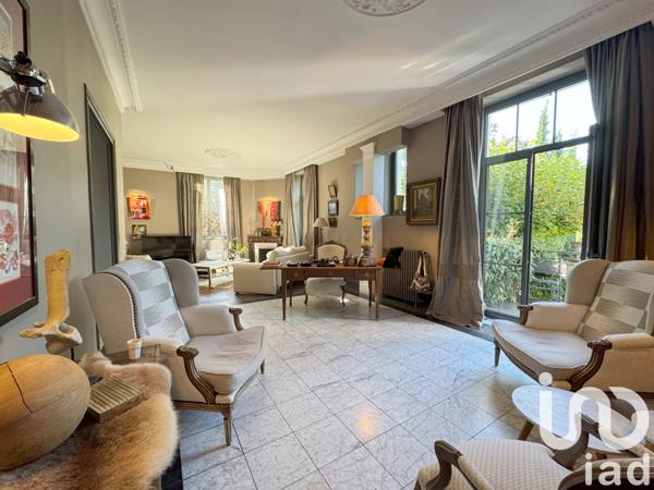 Maison à vendre 10 pièces 347 m² Jurançon