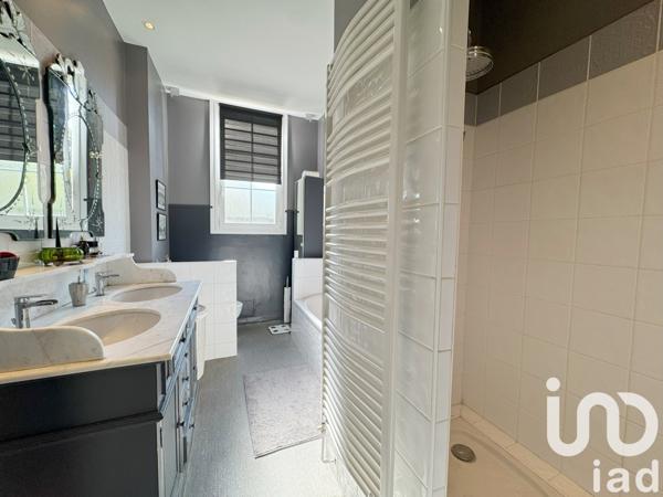 Maison à vendre 10 pièces 347 m² Jurançon