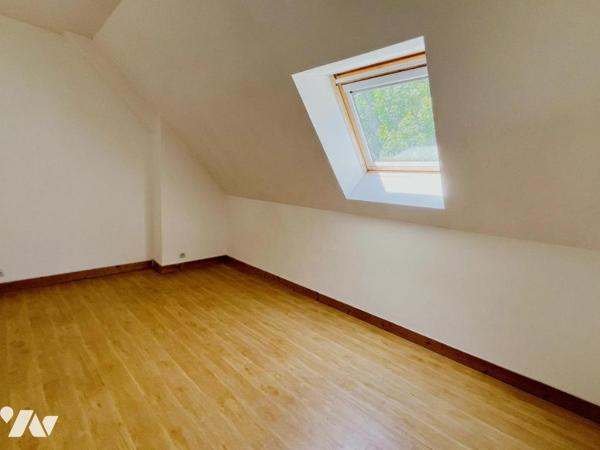 SAINT MARC SUR MER, maison individuelle composé de deux duplex avec jardin