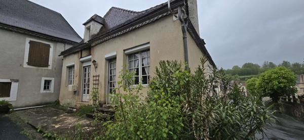 Maison à vendre |  Azerat |  7 pièces | 141 m²