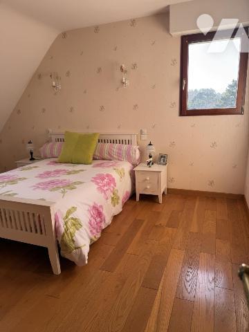 A VENDRE VIAGER OCCUPE LA TRINITE SUR MER MAISON 205 m2 + terrain divisible