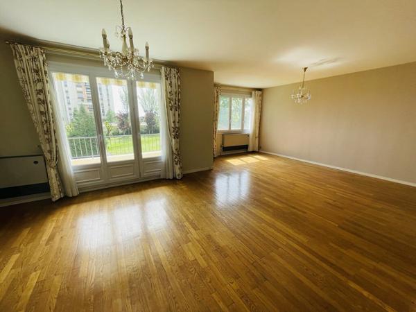 Appartement 3 pièces - 97 m² Exclusivité efficity