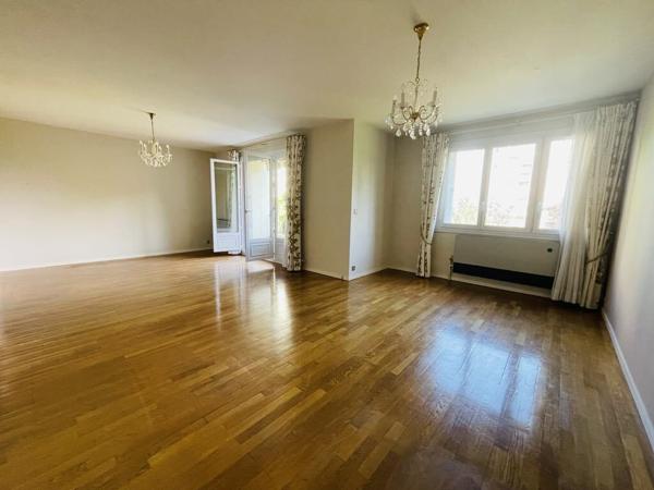 Appartement 3 pièces - 97 m² Exclusivité efficity