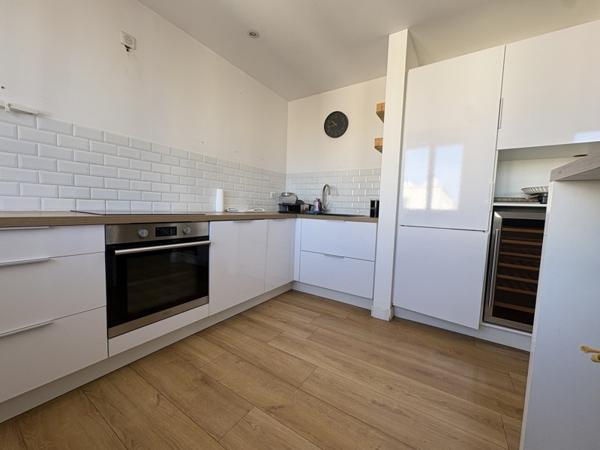 Appartement à louer 850 € CC QUIMPER 3 p 80 m² DPE E