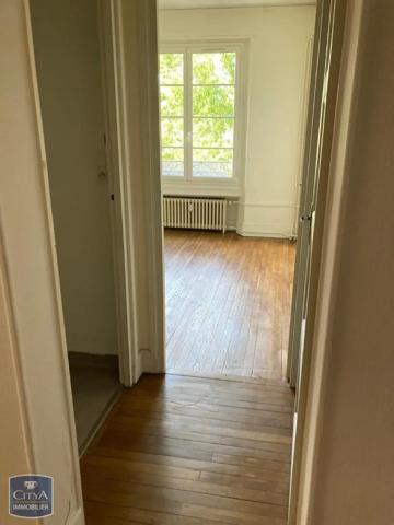 Appartement à louer 3 pièces 82.61m²