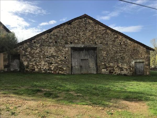 Maison à vendre 34 200 € Saint-Martin-le-Pin 272 m² DPE