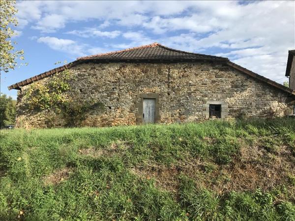 Maison à vendre 34 200 € Saint-Martin-le-Pin 272 m² DPE