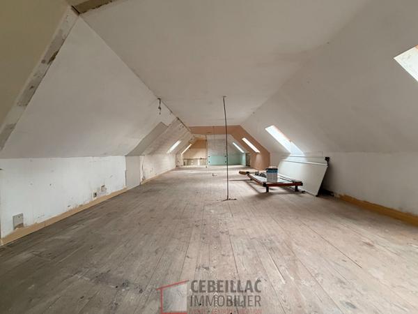 Maison 6 pièce(s) 4 chambre(s) 200 m²