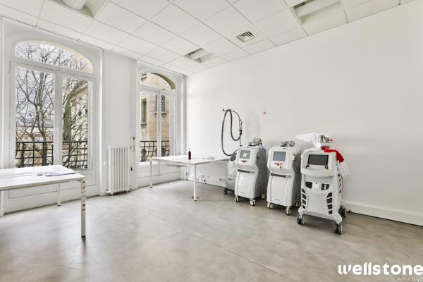 Bureaux à louer à PARIS 75016