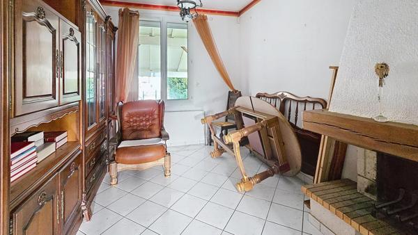 Maison et dépendance