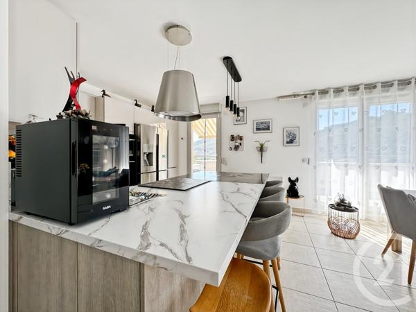 Appartement T3 à vendre  3 pièces - 83,36 m2 MARSEILLE - 13011