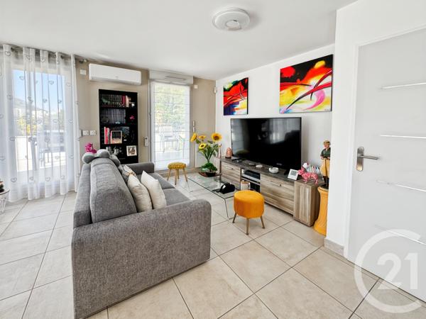 Appartement T3 à vendre  3 pièces - 83,36 m2 MARSEILLE - 13011