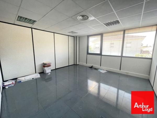 Bureaux à louer à Baillargues avec accès rapide aux autoroutes