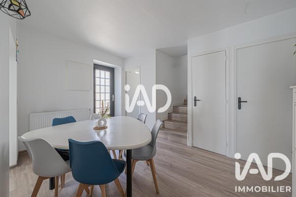 Maison à vendre 5 pièces 118 m² Ferrières-en-Brie