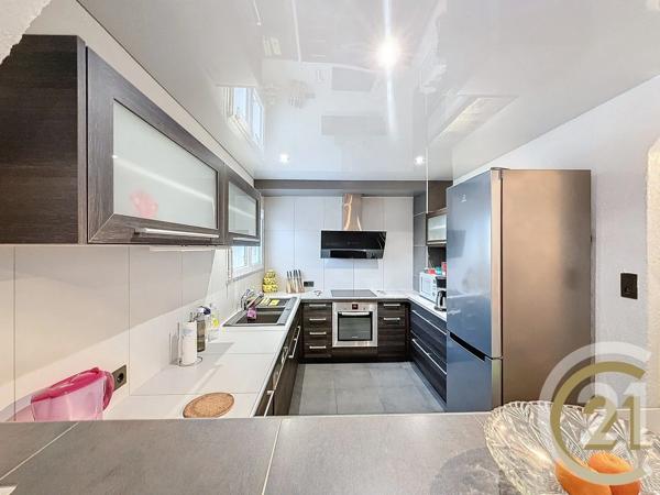 Maison à vendre  4 pièces - 99 m 2   FESCHES LE CHATEL  - 25