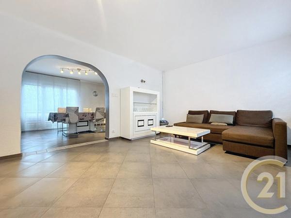 Maison à vendre  4 pièces - 99 m 2   FESCHES LE CHATEL  - 25