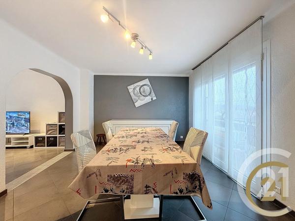 Maison à vendre  4 pièces - 99 m 2   FESCHES LE CHATEL  - 25