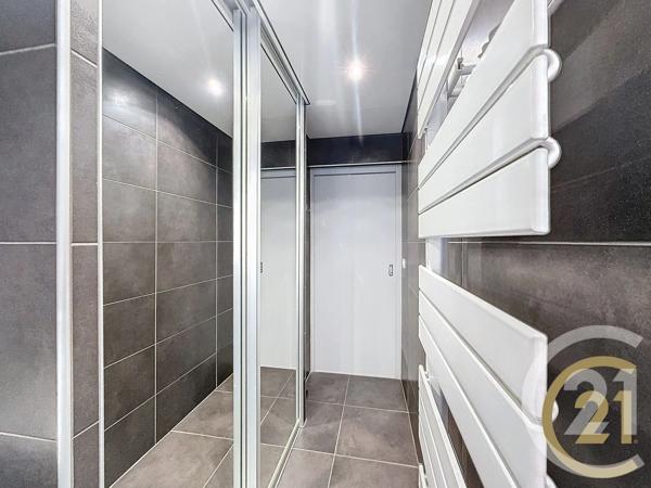 Maison à vendre  4 pièces - 99 m 2   FESCHES LE CHATEL  - 25